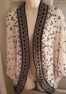 Geometric Kimino Coverup Shrug